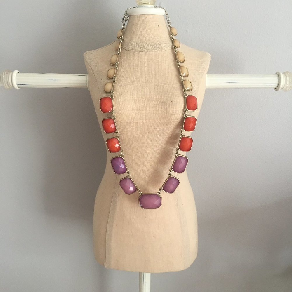 Ann Taylor LOFT Statement Necklace